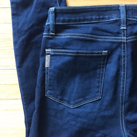 Paige Hoxton Ankle Skinny Jeans. - Picture 10 of 13
